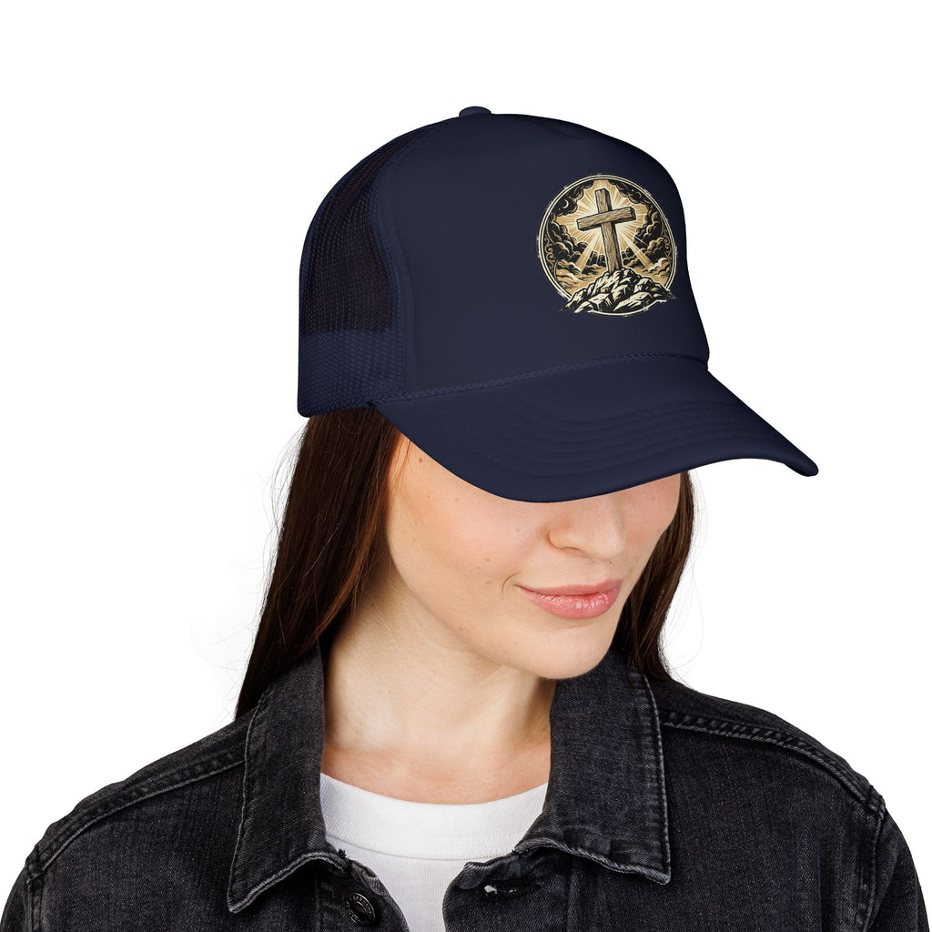 Gorra camionero cruz en la colina | Gorra de malla con fe cristiana