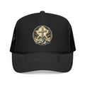 Gorra camionero cruz en la colina | Gorra de malla con fe cristiana
