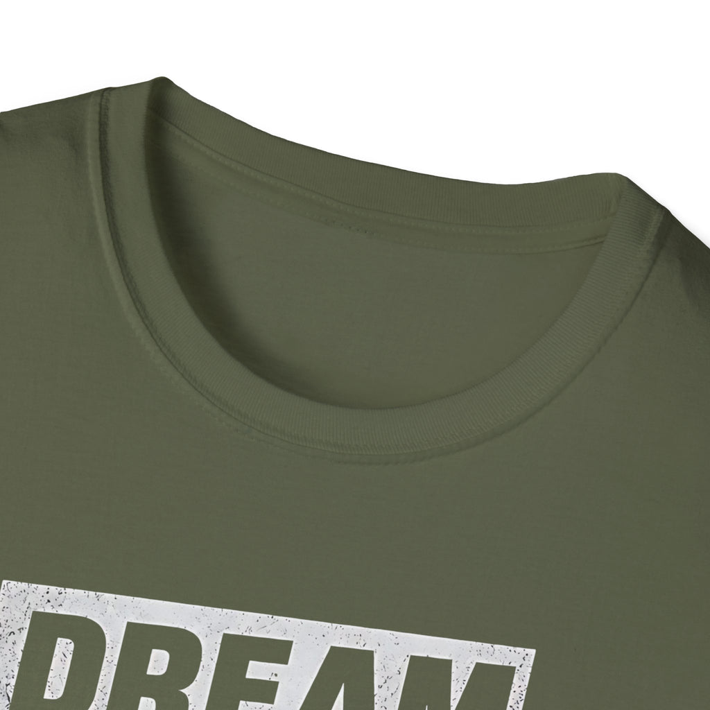 Motivational Mountain T-Shirt — "Dream Plan Focus Achieve" Graphic Tee